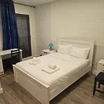 Bella Italia Coronel Miranda Hotel