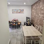 Bella Italia Coronel Miranda Hotel *