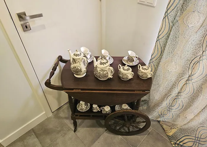 酒店 Bella Italia Coronel Miranda *