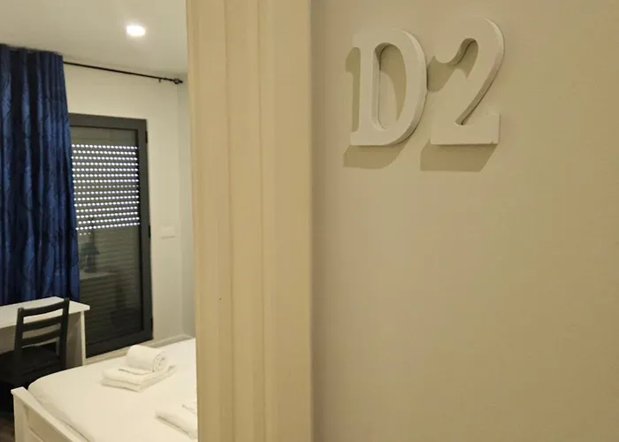 Bella Italia Coronel Miranda 酒店 蓬塔德尔加达