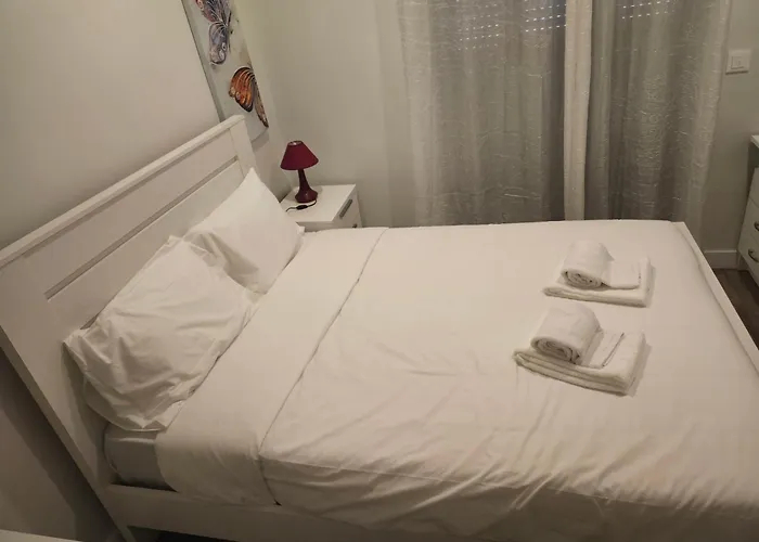 酒店 Bella Italia Coronel Miranda 蓬塔德尔加达