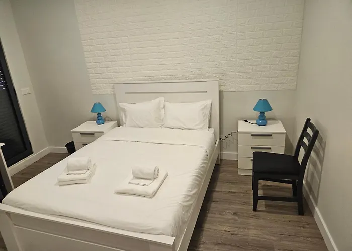 酒店 Bella Italia Coronel Miranda *