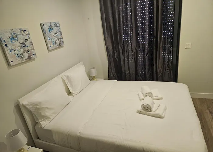 酒店 Bella Italia Coronel Miranda 蓬塔德尔加达