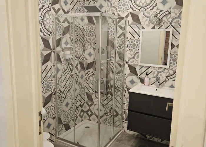 Bella Italia Coronel Miranda 蓬塔德尔加达