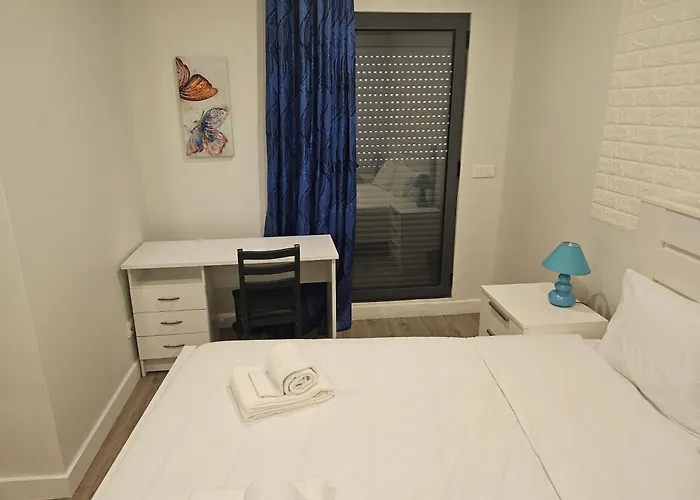 Bella Italia Coronel Miranda * 蓬塔德尔加达