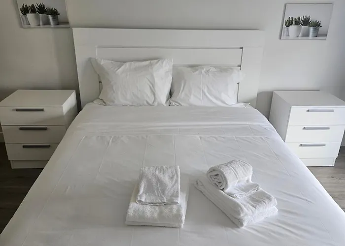 酒店 Bella Italia Coronel Miranda