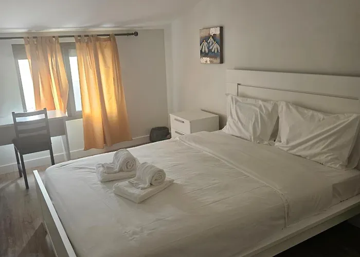 Bella Italia Coronel Miranda 蓬塔德尔加达