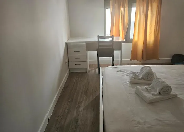 酒店 Bella Italia Coronel Miranda 蓬塔德尔加达